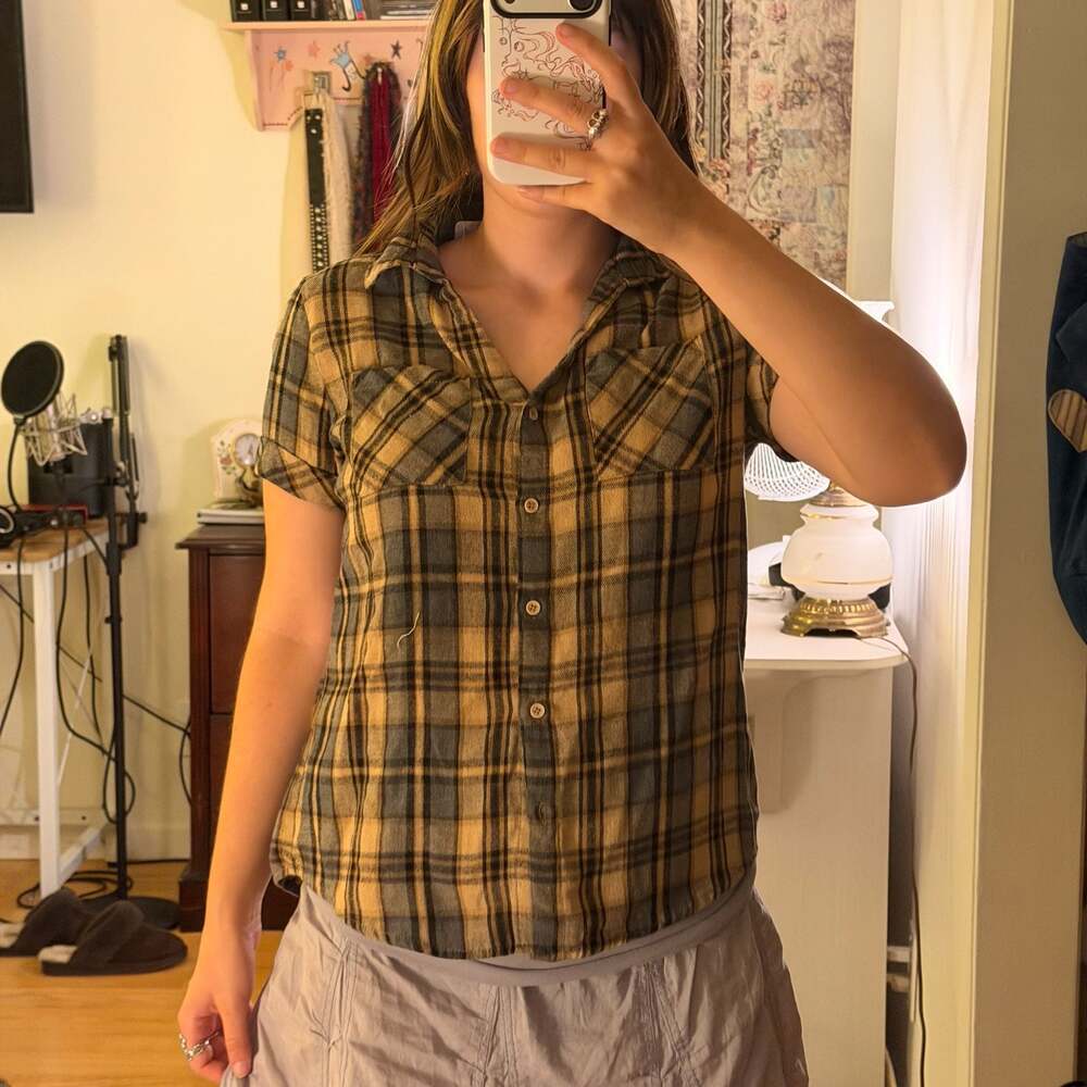 Inspire Chic Womens Short Sleeve Plaid Button Down Shirt Yellow Brown Black